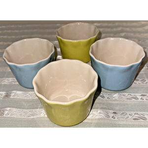 Mayfair And Jackson Set Of 4 Stoneware Ruffled Cups Dessert Bowls Custard Cup
